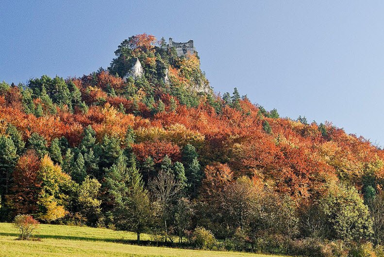 Hričov Castle, Hričovské Podhradie, Slovakia, Slovakia